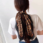 U leopard khaki scarf / 68X68