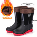 506 medium black and red (with fur muzzle) removable / 39
