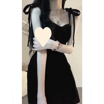 New Red Suspender Waist Dress French Slim Fit Strap Design Sexy Hot Girl Figure-Showing Hip-Hugging Short Skirt