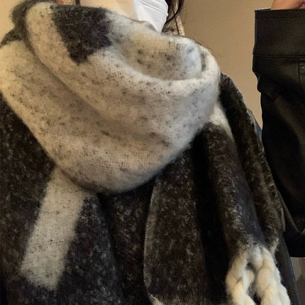 New Maillard Cashmere Plaid Scarf Women's Autumn and Winter Thickened Warm Shawl Dual-purpose Solid Color Student Scarf