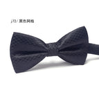 J72 black grid