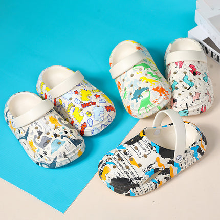 Boys Slippers Hole Shoes 2024 New Summer Children's Non-Slip Deodorant Sandals Soft Sole Outer Wear Boys Beach Shoes