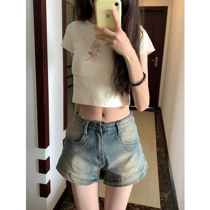 Summer New Retro Distressed Hot Girl Denim Shorts Women's Hip-Covering A-Line Slimming Look High-Waisted Straight Hot Pants Ins