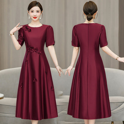 Xi Mother-in-law Wedding Dress wine red Dress 2024 Summer New Mother Dress Retro Elegant Embroidered dress