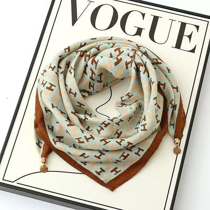 2025 New Warm Square Scarf Magnetic Buckle Triangle Silk Scarf Cotton Scarf Women's Spring, Autumn and Winter Style Scarf with Elegant and Versatile Style