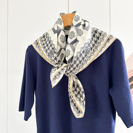 Double-Sided Silk Wool Scarf for Women in Autumn and Winter, Silk Wool 70 Square Scarf, Warm and Dual-Purpose, Versatile Elegant, Air-Conditioned Neck Protector for Women