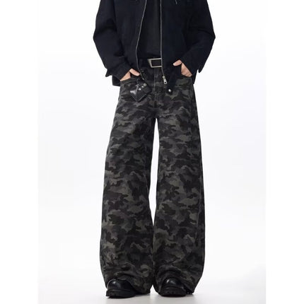 Camouflage Jeans for Men, Washed and Distressed, American Hip-Hop Style, Stylish Curved Knife Pants, Loose and Versatile Floor-Length Pants