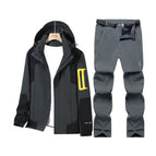 Men's gray clothes + gray pants / M