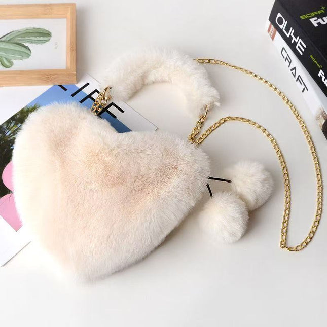 Autumn and Winter Portable Heart Plush Bag, Fashionable Chain Crossbody Plush Bag, Peach Heart Bag, Popular Fur Trendy Style for Women