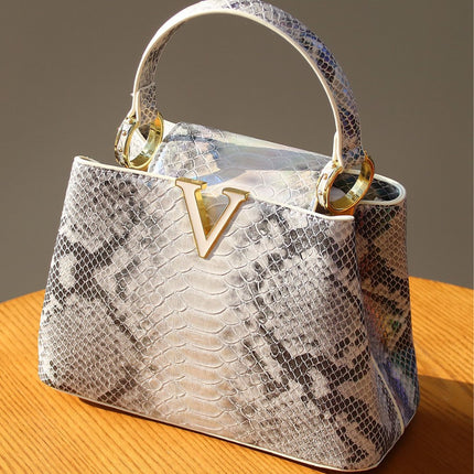 Lady Handbag 2025 Light Luxury High-end Fashion Ladies Handbag Himalayan V-shaped Colorful Gradient Snake Pattern