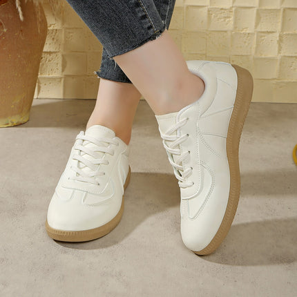 Sports Casual Shoes Soft Sole Shoes for Women 2025 Summer New Versatile Breathable White Shoes Flat Retro Moral Training Shoes
