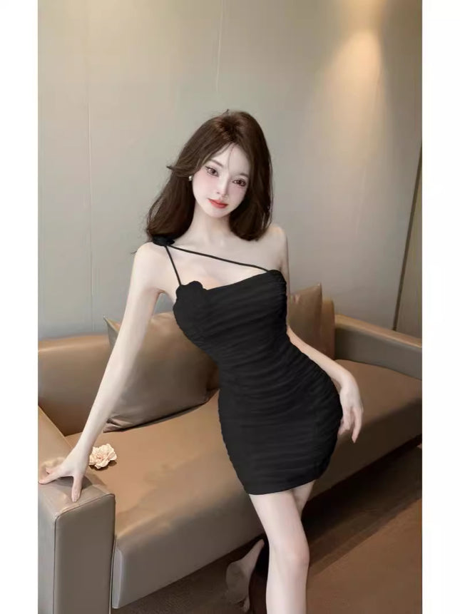 Pleated Mesh Figure Sexy Hip Skirt Female Anchor Mirror Small Age-reducing Tight Sling dress
