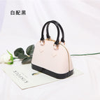 018 white+black