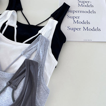 All-In-One Beautiful Back Underwear for Women, Solid Color Inner Camisole with Breast Pads, Hot Girl Wraps Her Breasts and Exposes Her Back and Can Be Worn Outside