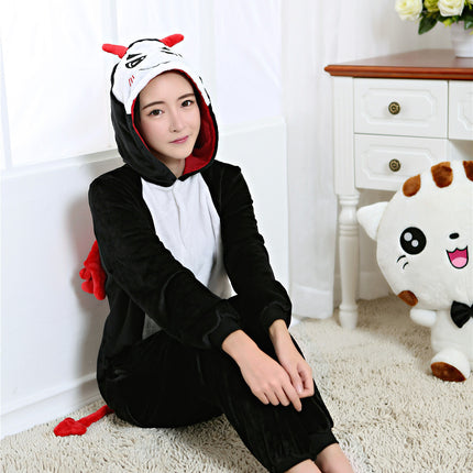 Autumn and Winter Flannel Children's Parent-Child Cartoon One-Piece Pajamas, Tigger Thickened Fabric Toilet Version