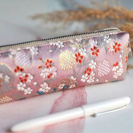 Chinese-Style Embroidered Pencil Case, National Style Pencil Box for Students, High-Capacity, Artistic, Exquisite Canvas Stationery Box Pencil Case