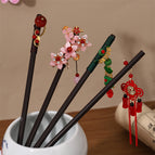 Four-piece set [An Red Bean Flower Cluster Gu Wan Bi Fei Cai Fu]]