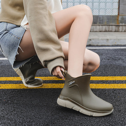 Korean Style Rain Boots for Women, New Adult Non-Slip Kitchen Rain Boots, Short-Tube Cute Thick-Soled Rubber Shoes, Overshoes, Car Wash Waterproof Shoes