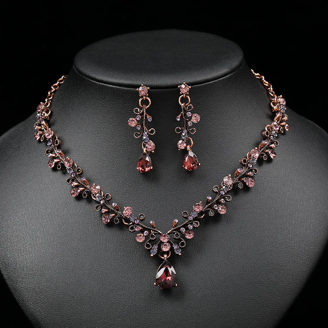 European and American Foreign Trade Jewelry Retro Jewelry Set Gemstone Necklace Clavicle Chain Cross-Border Female Leaf Water Drop Spot Straight Hair