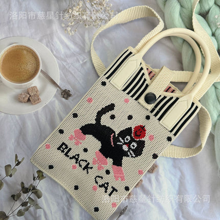 Girl's Heart-Shaped Knitted Crossbody Bag