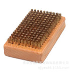 Copper wire snowboard brush