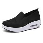 Black / 35