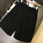Black / M