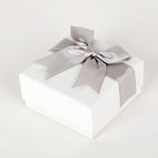 Bow gift box