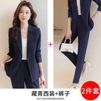 Navy blue suit / M