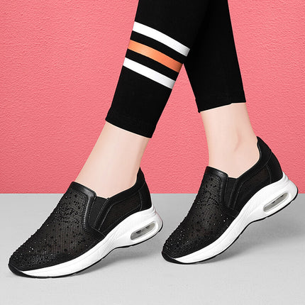 Inner Height Casual Shoes 2024 Spring and Summer New Black Air Cushioned Shoes Mesh Shoes Breathable Mesh Lazy Slip-on Women's Shoes