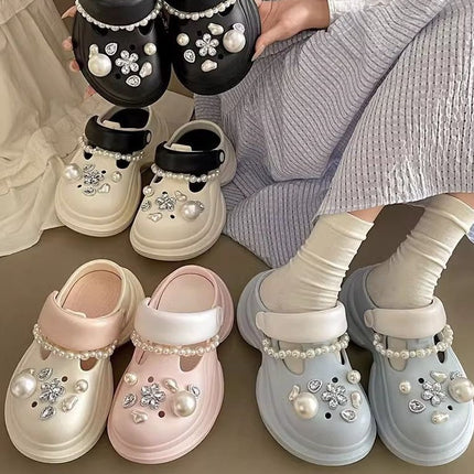 2026 Summer Women's Clogs with Water Pearl Necklace, Non-Slip Closed-Toe Eva Slippers with Height Increase and Stylish Appearance