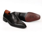 Black / 37
