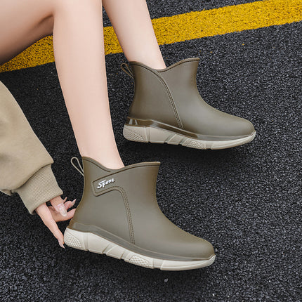Korean Style Rain Boots for Women, New Adult Non-Slip Kitchen Rain Boots, Short-Tube Cute Thick-Soled Rubber Shoes, Overshoes, Car Wash Waterproof Shoes