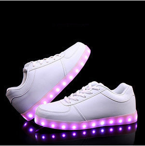 New Spring and Summer Men's and Women's Casual Shoes, Fashionable Luminous Shoes, USB Rechargeable Light Shoes, Fashionable Casual Shoes
