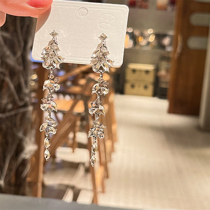 Light Luxury Zircon Tassel Earrings Women's Niche Design High-end Ear Drop Earrings 2024 New Explosive Unique Earrings