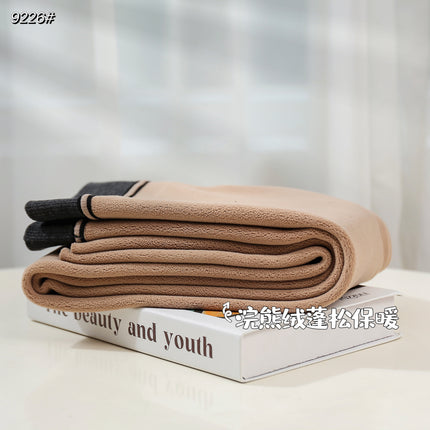 Winter New Soft Letter Embroidered Nine-Point Pants for Women to Wear Raccoon Lamb Velvet Thickeneded Velvet Leggings for Small Feet