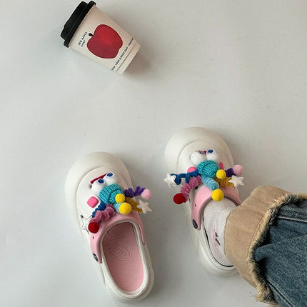 Shake Stick Clogs for Women 2026 Spring and Summer New Style Cute DIY Shoe Decorations Detachable Trendy Shoes