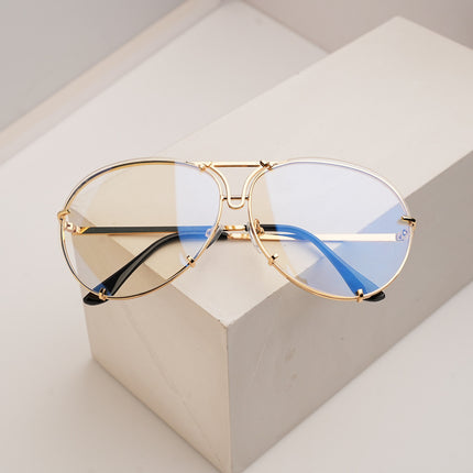 Toad-Shaped Sunglasses 2025 New Fashion Retro Sunglasses European and American Large Frame Women's Metal Sunglasses Ins