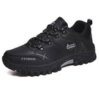8517 black shoes / 39