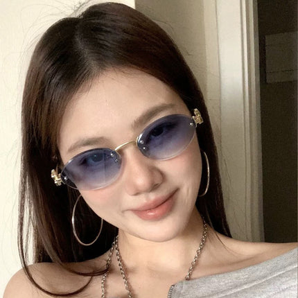 Frameless Letter Sunglasses with a High-End Feel, Personalized Metal Street Style Sunglasses, Retro Internet Celebrity Street Style, Trendy Sweet and Cool Hot Girl Sunglasses