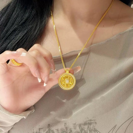 Brass Gold-Plated Large Eight-Treasure Compass Necklace with Ancient-Style Diamond Inlay, Sweater Chain, Round Disc Fortune Lockbone Chain for Women