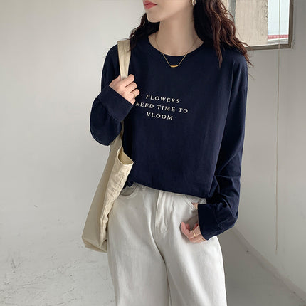 2023 new white long-sleeved T-shirt women's round neck autumn bottoming shirt inner loose plus size cotton top fashion