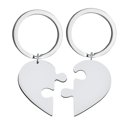 Cross-Border Family Interlocking Necklace Keychain with Engraving Option, Pendant for Couples, Friends, Roommates, Set of Jewelry Gifts