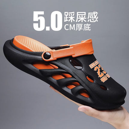 Trendy Men's Summer Outdoor Clogs with a Soft Sole, Sporty Closed-Toe Sandals, Men's Outdoor Beach Slippers