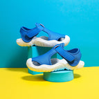 Blue / 22