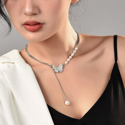 Direct selling Pearl Butterfly Necklace Women's Light Luxury Niche Design Stitching Strange Pearl Clavicle Chain Necklace Chain Woolen Chain