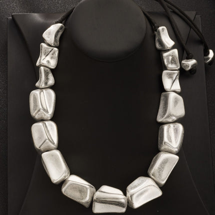 Cross-border ancient silver heavy industry geometric square black line woven exaggerated necklace trend temperament simple retro Korean products batch