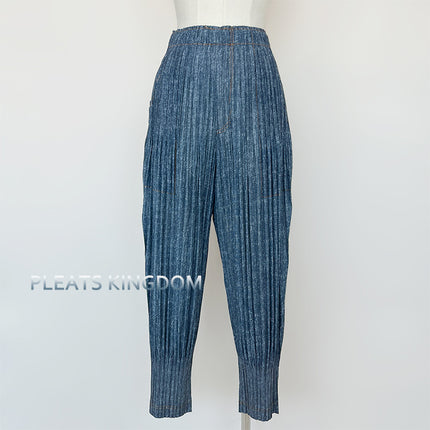 2024 New Korean Denim Two-piece Women's Clothing Nordic Casual Women's Clothing Lightweight Comfortable Age-reducing Slimming Commuter Wear