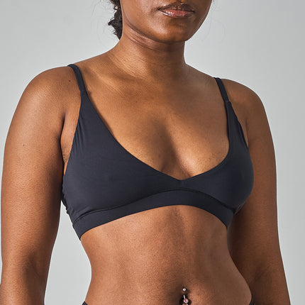 Ski Kardashian-Style Triangle Cup Bra Without Padding, Soft and Stretchy Thin Cup, Comfortable Versatile Tank Top Underwear Bra