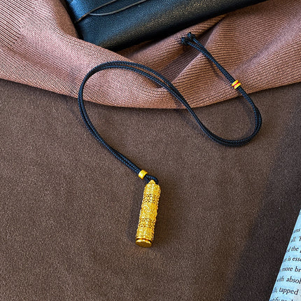 Gold-Plated Necklace for Women, Vintage Fashion Versatile Pendant with a High-End Design Sweater Chain Clothing Accessory